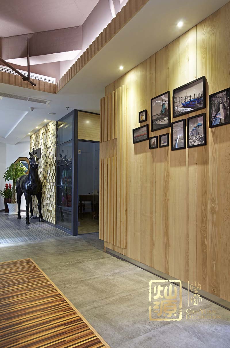 南宁创意办公空间设计装修