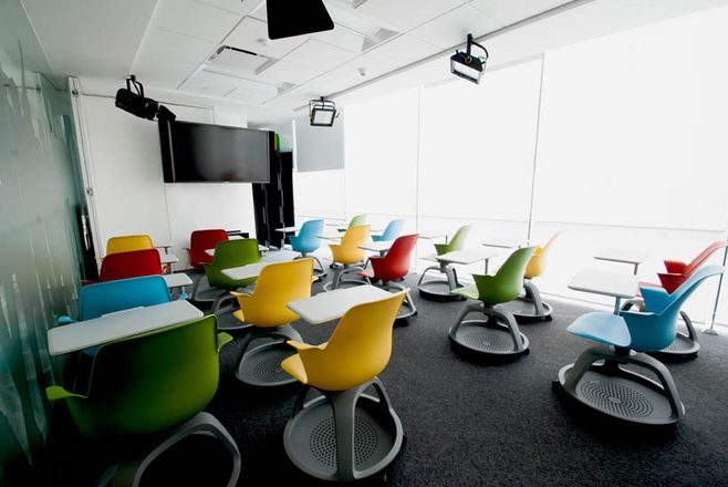 小型办公室装修图片